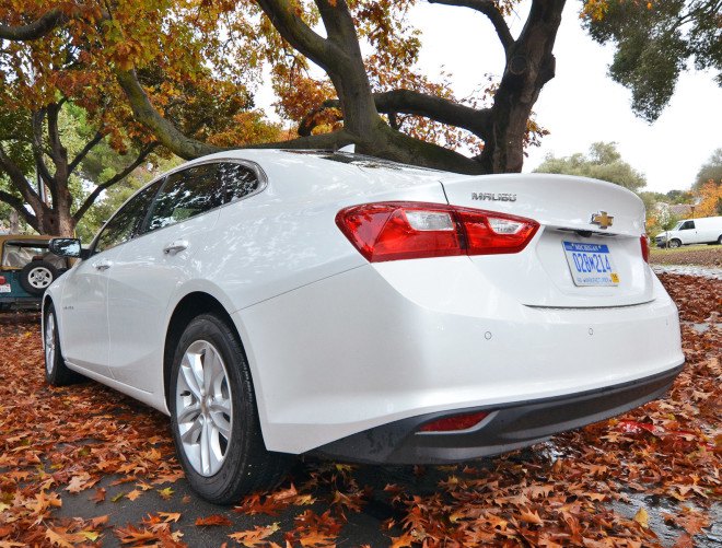 2016 Chevrolet Malibu Hybrid, Malibu Hybrid, Chevrolet Malibu, Chevy Malibu, hybrids, hybrid cars, hybrid vehicles, green transportation, sustainable transportation, fuel-efficient vehicles, green cars, hybrid sedan