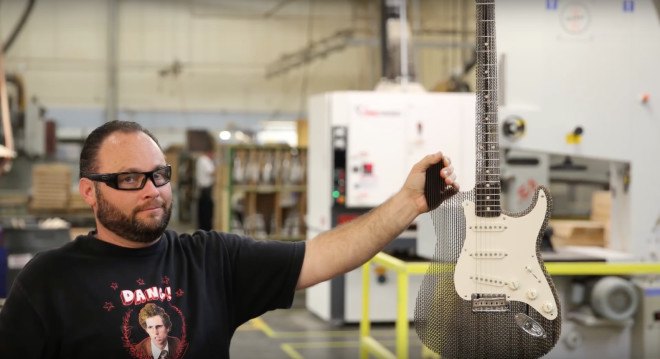 signal snowboards, ernest packaging, cardboard chaos, cardboard guiter, paper guitar, cardboard stratocaster, fender stratocaster, fender custom shop