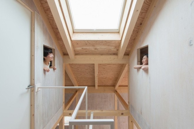 House in Shinkawa, Japan, Hokkaido, Yukari Yamahiro, Japanese architects, greenhouse, polycarbonate panels, thermal insulation, natural lighting, small footprint, green archiecture