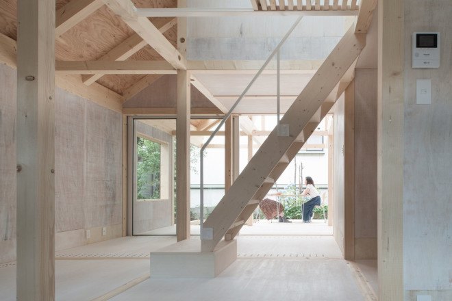 House in Shinkawa, Japan, Hokkaido, Yukari Yamahiro, Japanese architects, greenhouse, polycarbonate panels, thermal insulation, natural lighting, small footprint, green archiecture