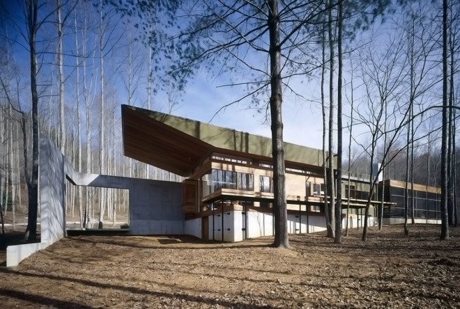Mountain Tree House, Georgia, Mack Scogin Merrill Elam Architects, mountain retreat, weekend retreat, mountain house, reinforced concrete, timber construction, timber, bamboo, bamboo garden, green architecture, steel facade, steel panels