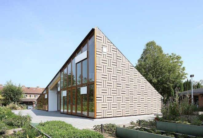 trombe walls, Amsterdam Noord, net-zero architecture, net zero energy, Bureau SLA, Nature & Environment Learning Center by Bureau SLA, Nature & Environment Learning Center, solar power, passive solar