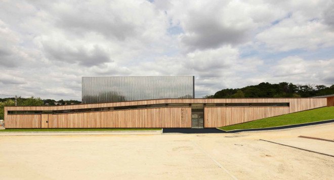 Les Bartelottes school complex, Paris, France, NOMADE architectes, green school, green roof, courtyard, solar energy, solar panels, natural light, rainwater harvesting, rainwater purification