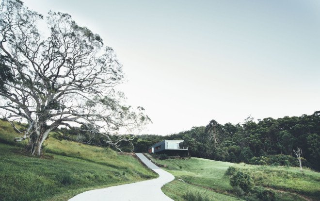 Teeland Architects, Stealth House, Stealth House by Teeland Architects, photovoltaic systems, wastewater recycling, natural light, cantilevered home, panoramic views, site specific design, cantilever, solar-powered house, Sunshine Coast,