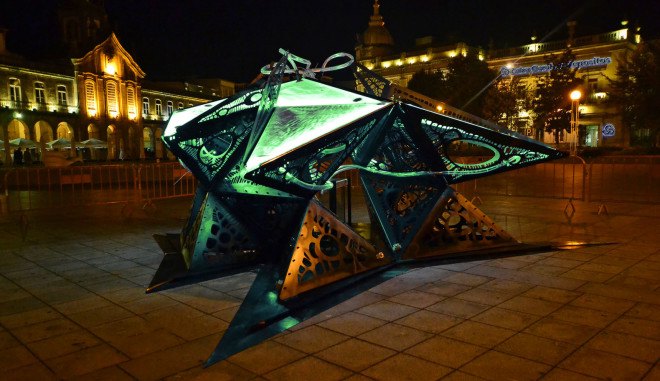 urban algae folly, algae architecture, biodigital algae structure, Praça da República, Braga, Praça da República urban algae folly, algae structure, algae folly produces protein equivalent of a cow, ecoLogic Studio algae