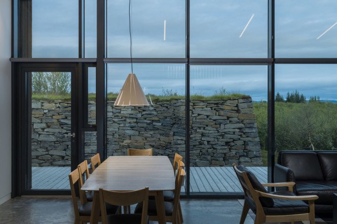 green roof, green architecture, vacation cottage, cottage, PK Arkitektar, geothermal energy, Iceland, underground architecture, concrete, low maintenance