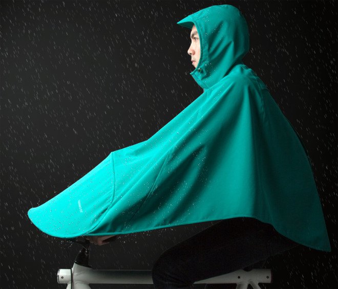 VANMOOF, Boncho, bike poncho, bike rain gear, bicycling accessories, bike accessories, sustainable style, green fashion, waterproof bike poncho, biking in the rain, winter cycling, fall cycling, sustainable design, green design