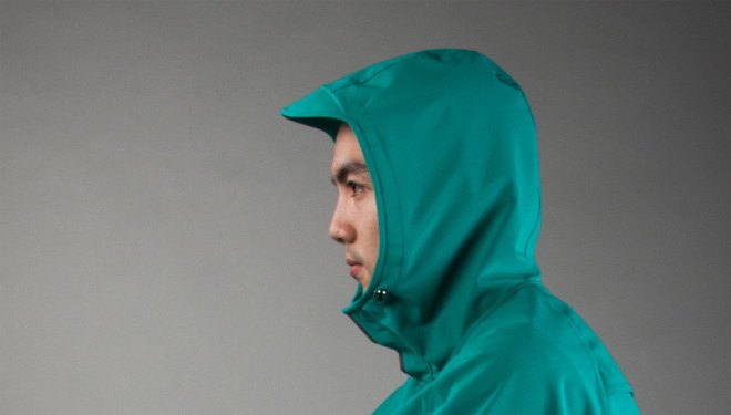VANMOOF, Boncho, bike poncho, bike rain gear, bicycling accessories, bike accessories, sustainable style, green fashion, waterproof bike poncho, biking in the rain, winter cycling, fall cycling, sustainable design, green design