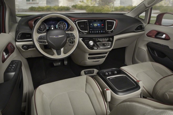 chrysler, plug-in hybrid, phev, 2016 detroit auto show, green car, hybrid minivan, plug-in hybrid minivan, electric motor, green transportation, 2017 chrysler pacifica, 2017 pacifica, chrysler pacifica