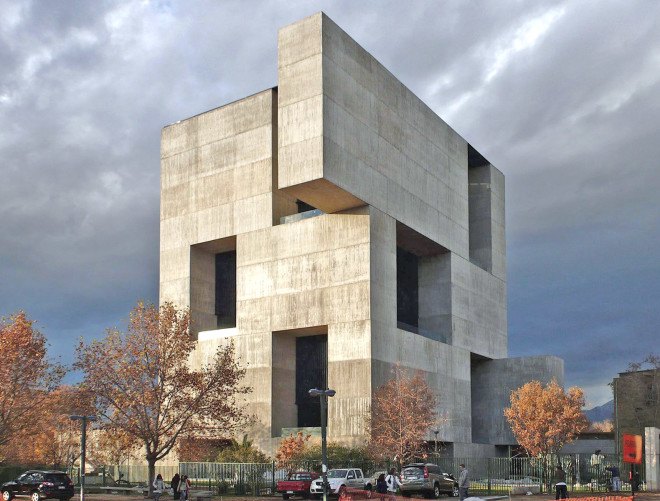 Alejandro Aravena, ELEMENTAL, 2016 Pritzker Prize, Pritzker Prize, Alejandro Aravena Pritzker laureate, 41st Priztker Prize laureate, Priztker Prize laureate, social housing, post-disaster architecture, socially engaged architecture, Constitución Seaside Promenade, Quinta Monroy Housing, UC Innovation Center, Siamese Towers, Bicentennial Childrens Park, Universidad Católica de Chile Medical School, St. Edward’s University, Constitución Cultural Center, Novartis Office Building, Post-Tsunami Sustainable Reconstruction Plan of Constitución