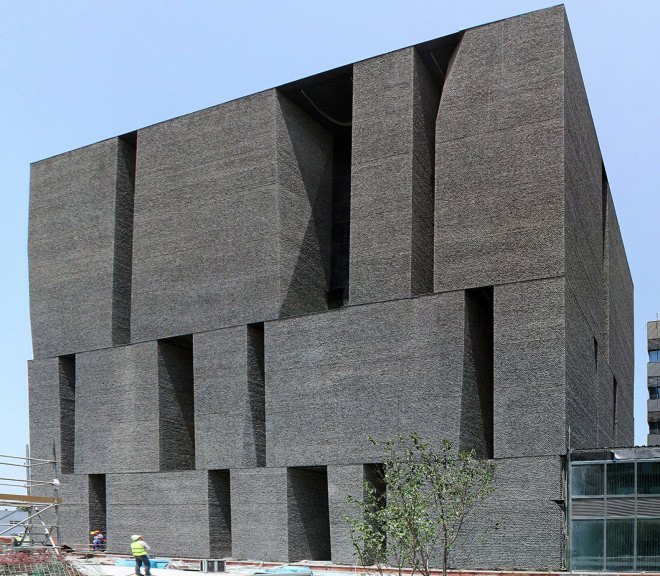 Alejandro Aravena, ELEMENTAL, 2016 Pritzker Prize, Pritzker Prize, Alejandro Aravena Pritzker laureate, 41st Priztker Prize laureate, Priztker Prize laureate, social housing, post-disaster architecture, socially engaged architecture, Constitución Seaside Promenade, Quinta Monroy Housing, UC Innovation Center, Siamese Towers, Bicentennial Childrens Park, Universidad Católica de Chile Medical School, St. Edward’s University, Constitución Cultural Center, Novartis Office Building, Post-Tsunami Sustainable Reconstruction Plan of Constitución