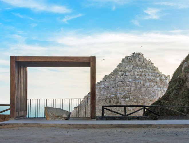 Alejandro Aravena, ELEMENTAL, 2016 Pritzker Prize, Pritzker Prize, Alejandro Aravena Pritzker laureate, 41st Priztker Prize laureate, Priztker Prize laureate, social housing, post-disaster architecture, socially engaged architecture, Constitución Seaside Promenade, Quinta Monroy Housing, UC Innovation Center, Siamese Towers, Bicentennial Childrens Park, Universidad Católica de Chile Medical School, St. Edward’s University, Constitución Cultural Center, Novartis Office Building, Post-Tsunami Sustainable Reconstruction Plan of Constitución
