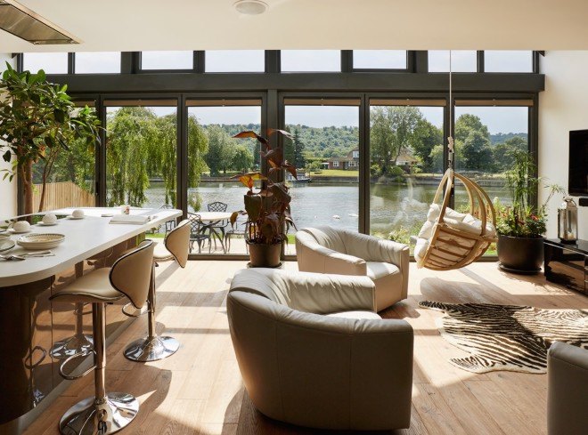 Amphibious House, Amphibious House by Baca Architects, Baca Architects, UK’s first amphibious house, floating architecture, flood-resistant architecture, flood resistant house, floating house, River Thames, River Thames architecture, amphibious architecture