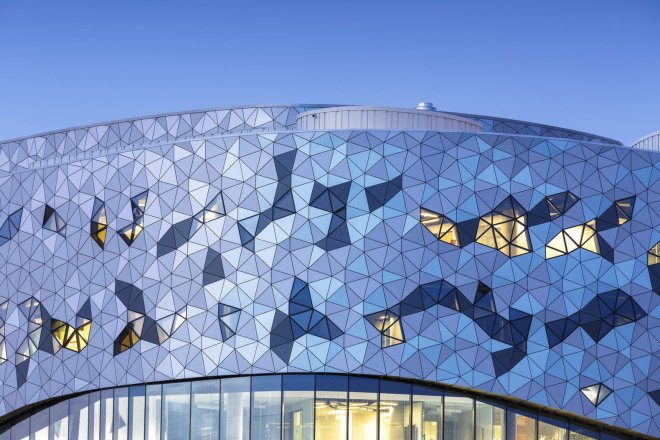 ZAS Architects, Bergeron Centre for Engineering Excellence, Canada, glass facade, undulating facade, school campus, Canada school, facade design, gender balance school, green architecture