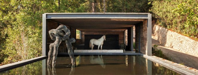 CC Arquitectos, architecture, El Mirador House, mexican architects, El Eterno estate, Valle de Bravo, Lake Avándaro, stable house, stable design, railway sleeper, old train line, rail ties, repurposed rail sleepers, stone and timber house, timber design, repurposed materials, green design, sustainable design,