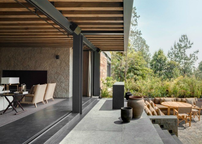 CC Arquitectos, architecture, El Mirador House, mexican architects, El Eterno estate, Valle de Bravo, Lake Avándaro, stable house, stable design, railway sleeper, old train line, rail ties, repurposed rail sleepers, stone and timber house, timber design, repurposed materials, green design, sustainable design,