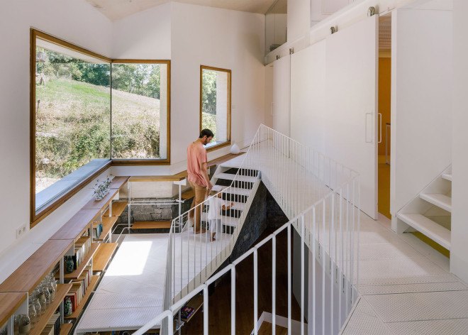 PYO Arquitectos, Casa Tmolo, Casa Tmolo by PYO Arquitectos, renovation, farmhouse turned home, farmhouse renovation, stable renovation, Asturias architecture, locally sourced stone, stable doors,