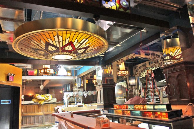flash factory, reclaimed materials, eco materials, Mike Satsky, hecho, nyc music venues, recycled materials, green design, eco design, sustainable design