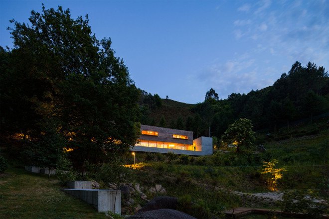 Gerês House, Carvalho Araújo, Portugal, green architecture, concrete house, timber facade, swimming pool, wooden mezzanine, natural light