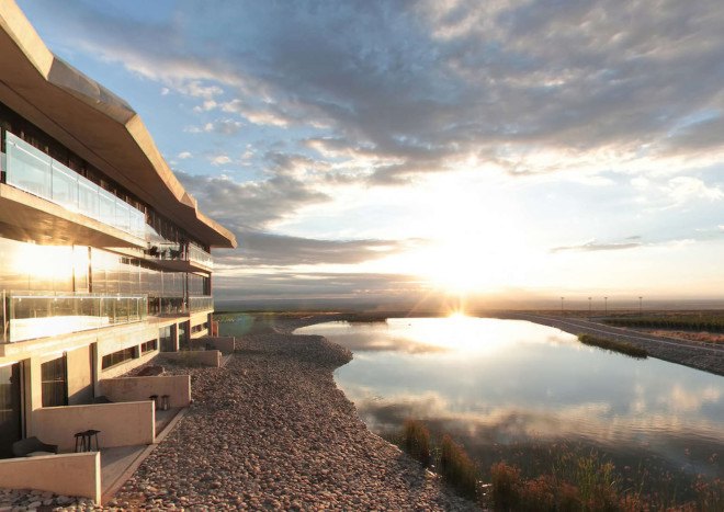 luxury resort, wine resort, Hotel Casa de Uco, Alberto Tonconogy y Asociados, lightweight, natural light, mulit-use spaces, green hotel, minimalist design, winery, Argentina