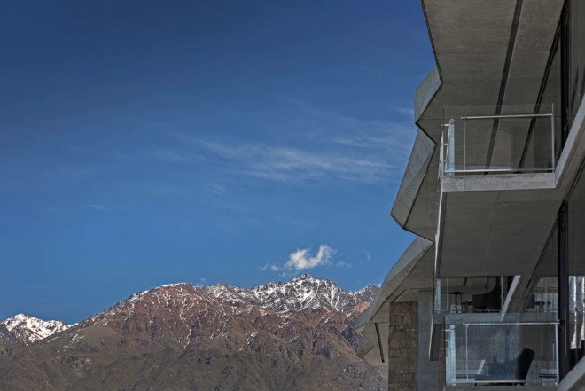 luxury resort, wine resort, Hotel Casa de Uco, Alberto Tonconogy y Asociados, lightweight, natural light, mulit-use spaces, green hotel, minimalist design, winery, Argentina