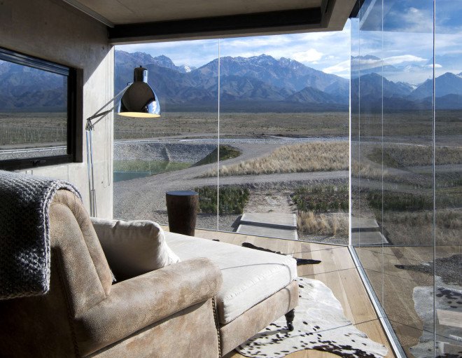 luxury resort, wine resort, Hotel Casa de Uco, Alberto Tonconogy y Asociados, lightweight, natural light, mulit-use spaces, green hotel, minimalist design, winery, Argentina