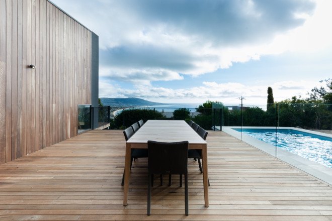 ola studio, willow beach house, beach house, australian architecture, australian beach house, solar panels, rainwater collection, eco-friendly beach house, green house, oceanfront home