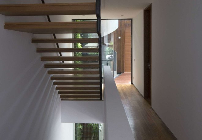 Paterson 3, Singapore, AR43 Architects, Singapore, residential architecture, timber cladding, glass facade, courtyard, green wall, natural light