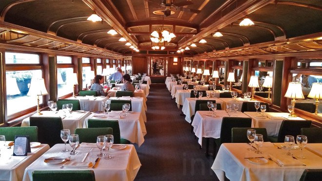 le train bleu, hidden bloomingdales restaurant, secret restaurant in bloomingdales, bloomingdales train restaurant, train restaurant, train restaurant nyc, train car restaurant, where to eat nyc, secret restaurants