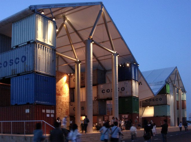 Shigeru Ban, Shigeru Ban architecture, Nomadic Museum, traveling museum, cargotecture, shipping container architecture, shipping container construction, paper tube construction, paper tube architecture, green architecture, green museum, green design