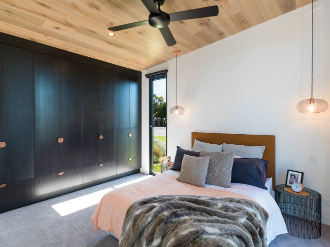 The New Joneses, City Square, Melbourne, Australia, EcoLiv, Off-grid smart home, cutting edge EcoLive solar home, the New Joneses reality living project, green lifestyle campaign australia, ecoliv in australia, enphase solar storage, cutting edge green home Australia, Tamara DiMattina
