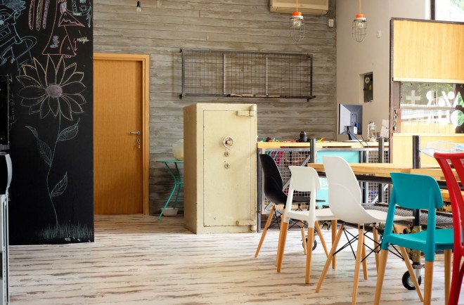 eco-friendly hostel, Belgrade arhitecture, green hostel, upcycling, upcycled materials, repurposed materials, rainwater collection, solar panels, renewable energy, low carbon footprint, green architecture