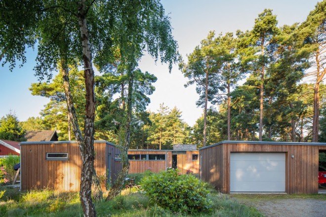 Villa Ljung, Villa Ljung by Johan Sundberg Arkitektur, Johan Sundberg Arkitektur, Johan Sundberg, Anders Folkesson, Höllviken, Siberian larch, larch, Danish brick, Swedish architecture