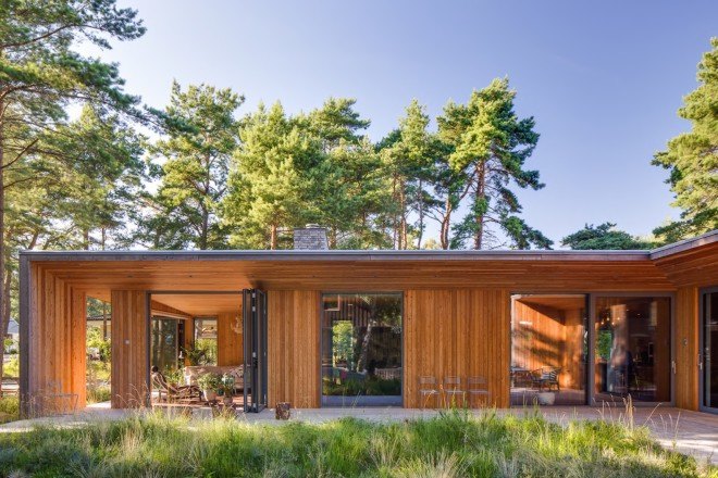Villa Ljung, Villa Ljung by Johan Sundberg Arkitektur, Johan Sundberg Arkitektur, Johan Sundberg, Anders Folkesson, Höllviken, Siberian larch, larch, Danish brick, Swedish architecture