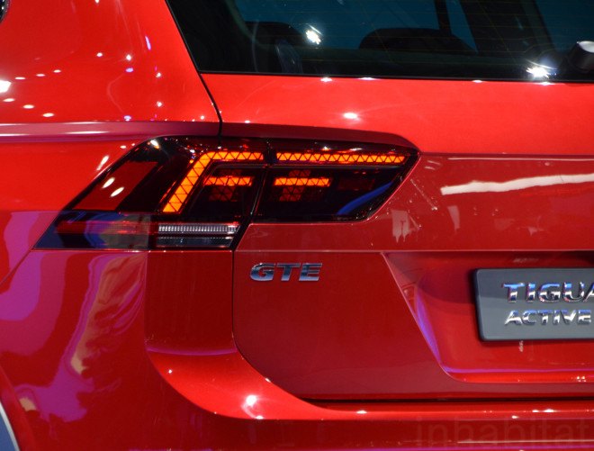 vw, vw tiguan, vw tiguan gte active concept, vw plug-in hybrid, 2016 detroit auto show, detroit auto show, volkswagen, plug-in hybrid, electric car, electric motor, green car, green transportation