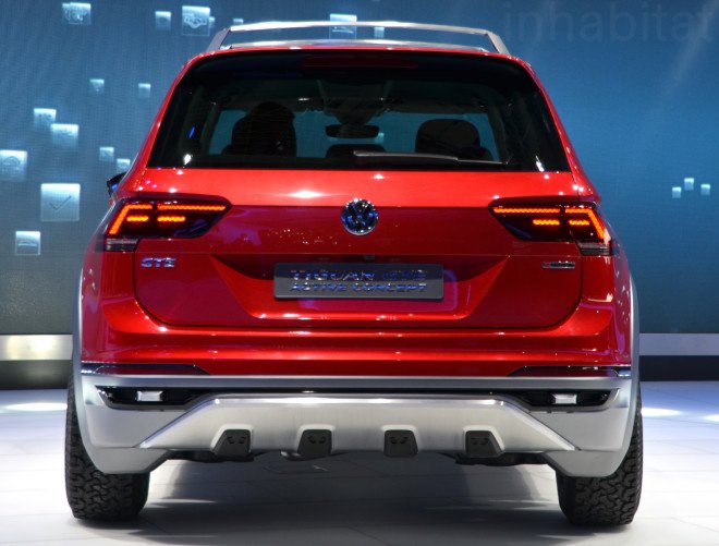 vw, vw tiguan, vw tiguan gte active concept, vw plug-in hybrid, 2016 detroit auto show, detroit auto show, volkswagen, plug-in hybrid, electric car, electric motor, green car, green transportation