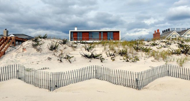 Aamodt Plumb, Hamptons, Hamptons beach house, architecture, Long Island, Long Island architecture, concrete, hurricanes, Atlantic Ocean, Shinnecock Bay, Hamptons vacation homes, modern architecture, modern design