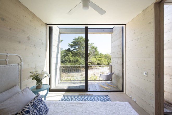 Amagansett Dunes, cottage, Bates Masi Architects, gardening and plants, natural ventilation, passive house, natural cooling, small house, operable windows