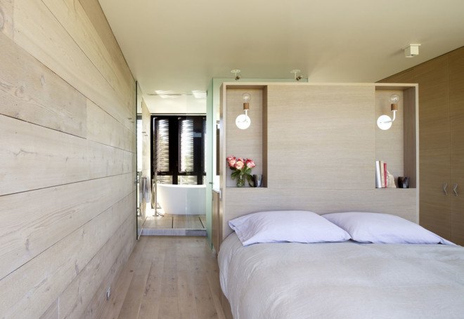 Amagansett Dunes, cottage, Bates Masi Architects, gardening and plants, natural ventilation, passive house, natural cooling, small house, operable windows