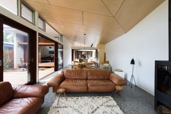 sustainable sourced timber, rainwater harvesting, thermal mass, sustainable timber, high-performance glass, Bourne Blue Architecture, Bluesy Beach, Bluesy Beach architecture, Bluesy Beach House 4 by Bourne Blue Architecture, Bluesy Beach House 4, indoor/outdoor living, eco-friendly bungalow, Australian architecture