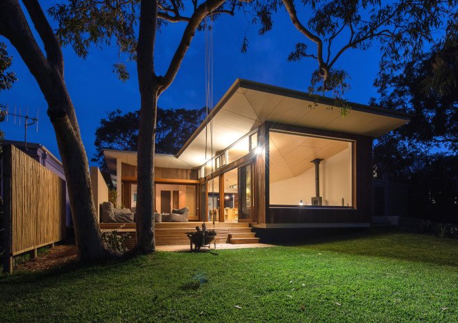 sustainable sourced timber, rainwater harvesting, thermal mass, sustainable timber, high-performance glass, Bourne Blue Architecture, Bluesy Beach, Bluesy Beach architecture, Bluesy Beach House 4 by Bourne Blue Architecture, Bluesy Beach House 4, indoor/outdoor living, eco-friendly bungalow, Australian architecture