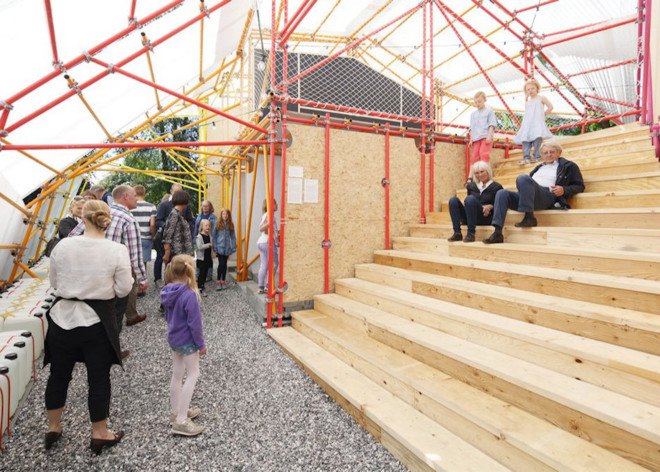 SelgasCano, Jose Selgas, Kibera, polycarbonate plastic, low-cost materials, low-cost school, Kibera Hamlets School, temporary pavilion, Iwan Baan, Helloeverything, Louisiana Museum of Modern Art, Second Home,