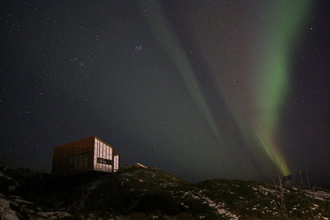 Kebony, sustainable wood, Norway, Arctic Circle artist retreat, Håvard Lund, Fordypningsrommet, TYIN tegnestue, green design Norway, North of Arctic Circle, sustainable design Norway, resilient design Norway, Northernmost artist retreat