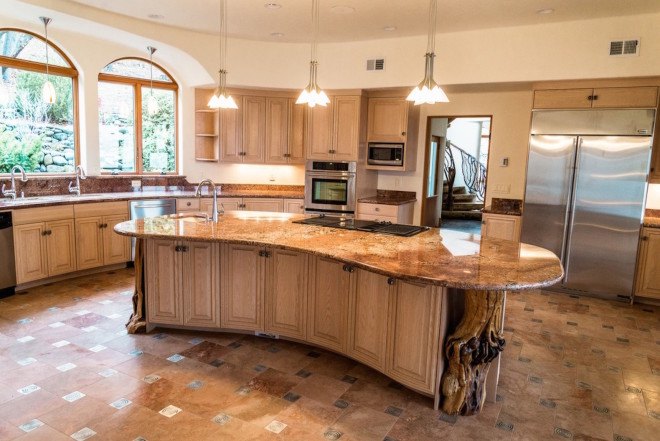 Shining Hand Ranch, Manzanita trees, geothermal heating, geothermal energy, geothermal cooling, solar heating, nature-inspired architecture,