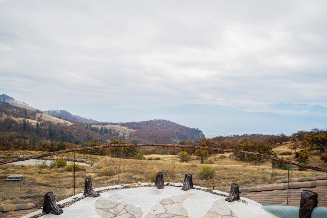 Shining Hand Ranch, Manzanita trees, geothermal heating, geothermal energy, geothermal cooling, solar heating, nature-inspired architecture,