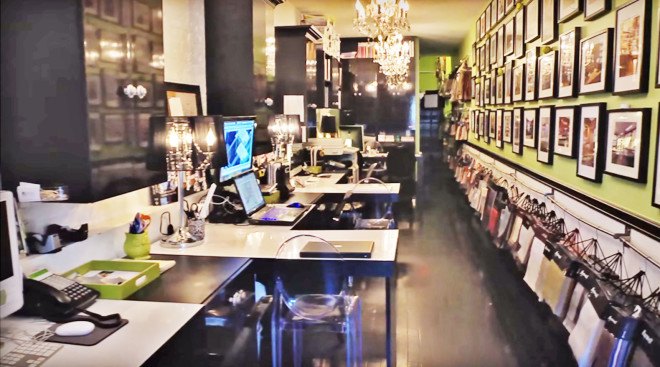 vanessA deleon, interior design, ally office, office in alley, thin buildings, skinny buildings, green design, small spaces, tiny spaces, green architecture