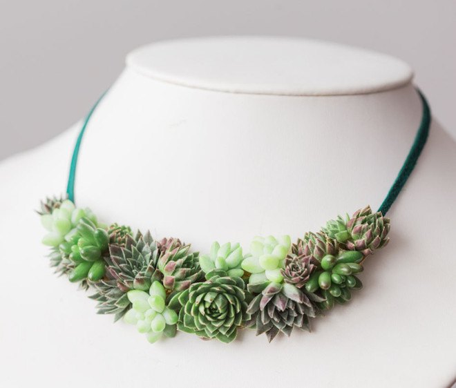 susan mcleary, succulent jewels, succulent jewelry, wearable plant jewelry, passionflowermade, floral design, jewelry design, sustainable jewelry, green jewelry, special occasion jewelry