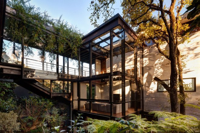Tepozcuautla House, grupoarquitectura, exoskeleton, automated home, water purification, wastewater recycling, green architecture, Mexico City