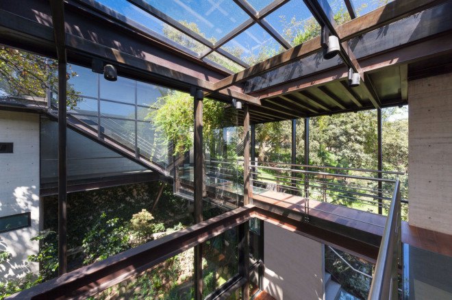 Tepozcuautla House, grupoarquitectura, exoskeleton, automated home, water purification, wastewater recycling, green architecture, Mexico City
