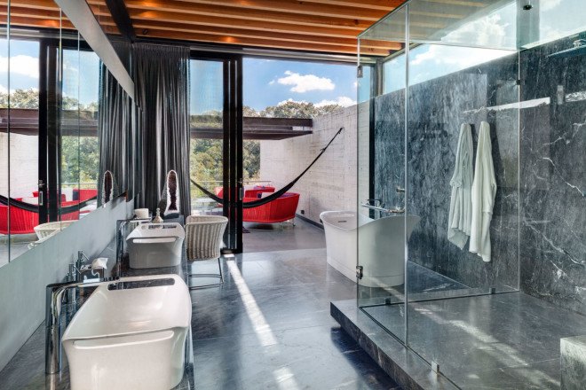 Tepozcuautla House, grupoarquitectura, exoskeleton, automated home, water purification, wastewater recycling, green architecture, Mexico City
